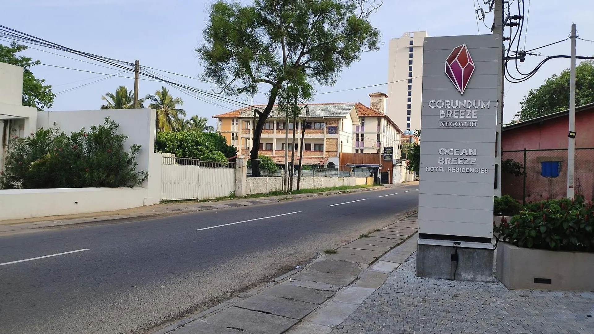 Ozean Infinity Luxury Condos By Ocean Breeze Negombo Sri Lanka